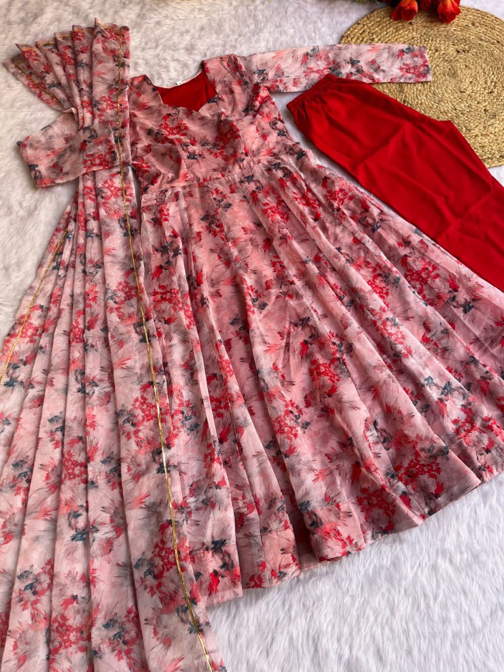 NEW DESIGNER ORGANZA TABBY SILK GOWN WITH DUPATTA PARTY WEAR LOOK GOWNS